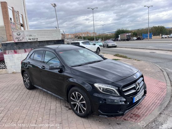  Mercedes GLA 200 amg line - Málaga 