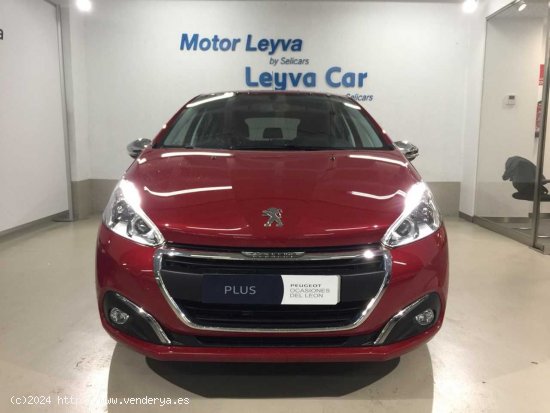 PEUGEOT TURISMOS 208  STYLE 1.6 BLUE HDI 75CV - Madrid