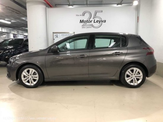 PEUGEOT TURISMOS 308  ACTIVE 1.5 BLUE HDI 130CV S&S - Madrid