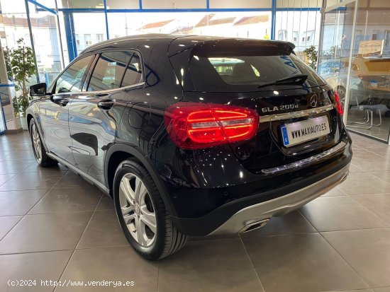 Mercedes GLA 200 D 136 CV URBAN LINE - Baena