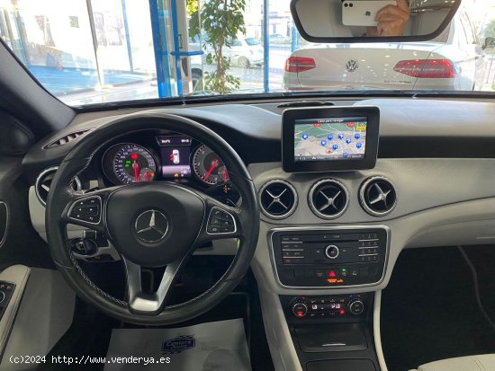 Mercedes GLA 200 D 136 CV URBAN LINE - Baena