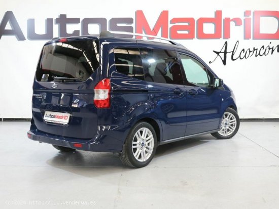 Ford Tourneo Courier 1.5 TDCi 70kW (95CV) Titanium - Alcorcón