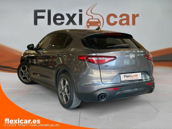 Alfa Romeo Stelvio 2.0 Gasolina 147kW (200CV) Sprint+ Q4 - Sant Just Desvern