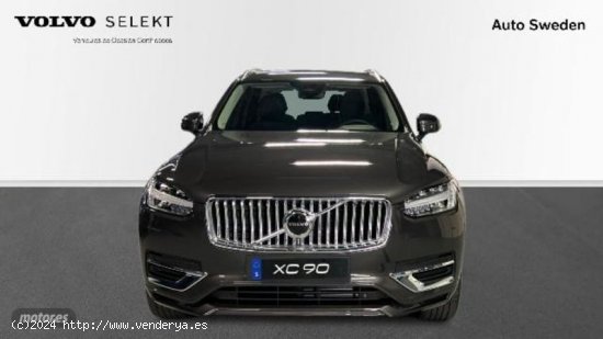 Volvo XC 90 XC90 Recharge Core, T8 plug-in hybrid eAWD, Electrico/Gasolina, Bright, 7 Asient de 2023