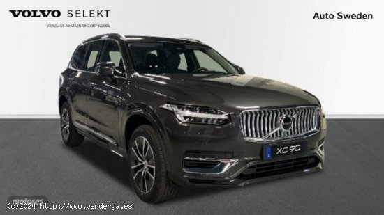 Volvo XC 90 XC90 Recharge Core, T8 plug-in hybrid eAWD, Electrico/Gasolina, Bright, 7 Asient de 2023