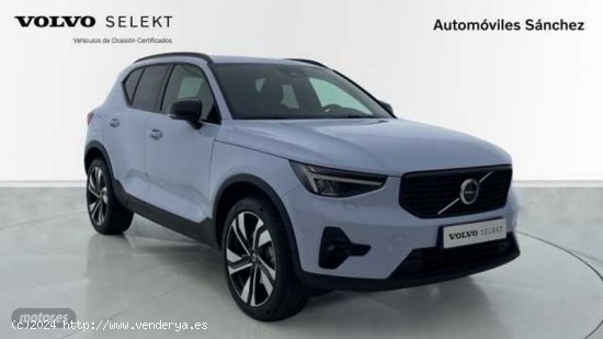 Volvo XC40 2.0 B3 ULTIMATE DARK AUTO 163 5P de 2024 con 1 Km por 47.800 EUR. en Zaragoza