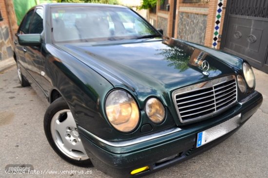  Mercedes Clase E E 300. TURBO DIESEL AVANTGARDE XENON KLIMA de 1998 con 420.000 Km por 3.700 EUR. en 