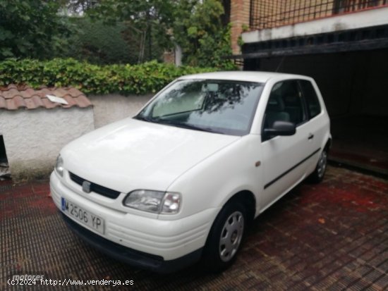  Seat Arosa stella de 1999 con 85.000 Km por 2.500 EUR. en Madrid 