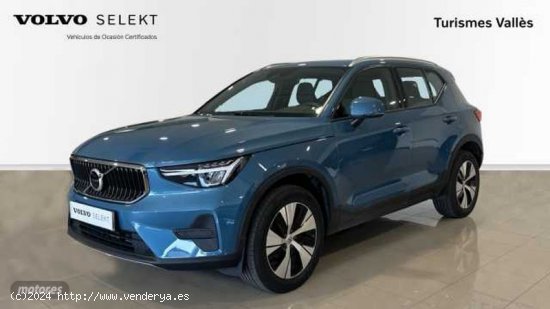  Volvo XC40 T2 CORE AUTO de 2023 con 17.653 Km por 36.900 EUR. en Barcelona 