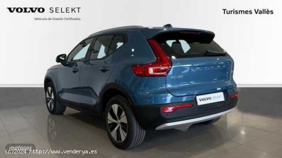 Volvo XC40 T2 CORE AUTO de 2023 con 17.653 Km por 36.900 EUR. en Barcelona