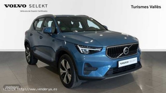 Volvo XC40 T2 CORE AUTO de 2023 con 17.653 Km por 36.900 EUR. en Barcelona