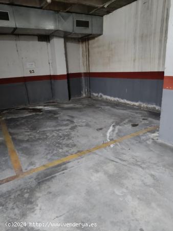 SE VENDE PAQUETE DE PLAZAS DE GARAJE - ALICANTE