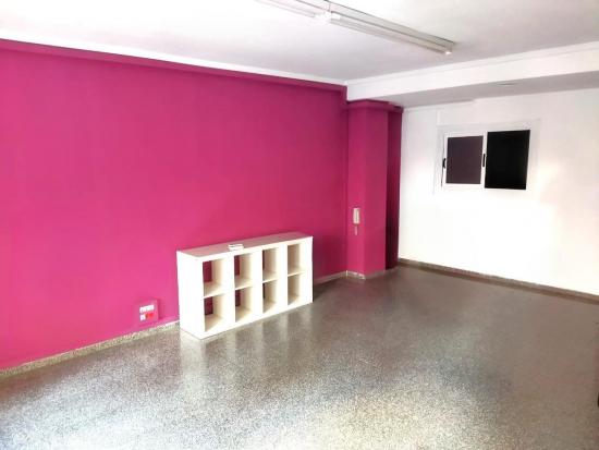 SE ALQULA LOCAL COMERCIAL EN ELCHE - ALICANTE