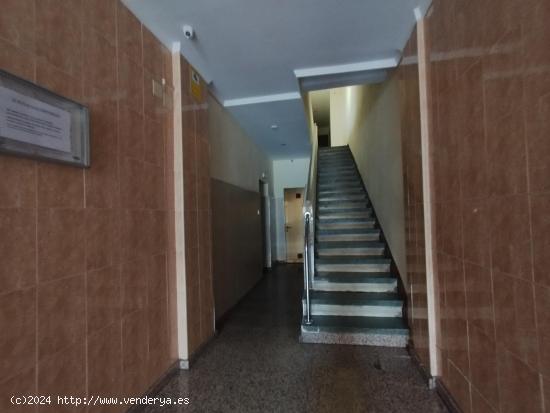 Se vende vivienda en C/Cisne (Barrio Pajarillos) - VALLADOLID