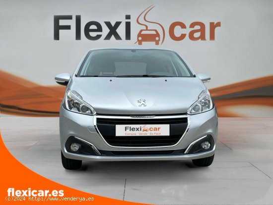 Peugeot 208 5P ALLURE 1.2L PureTech 82 - Xátiva