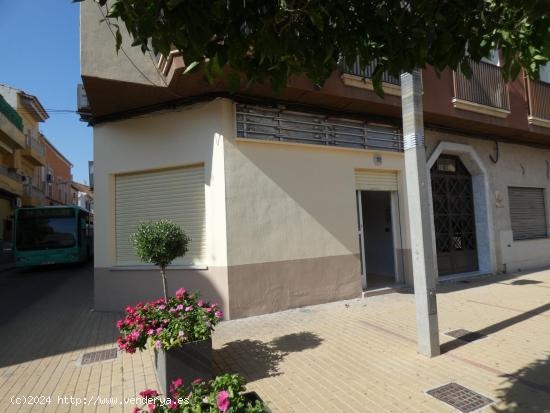 ++Local comercial en Alguazas zona CENTRO++ 50 m. de superficie,  esquina a 2 calle - MURCIA