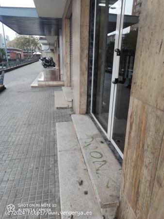 LOCAL COMERCIAL EN ALQUILER EN CORNELLA DE LLOBREGAT - BARCELONA