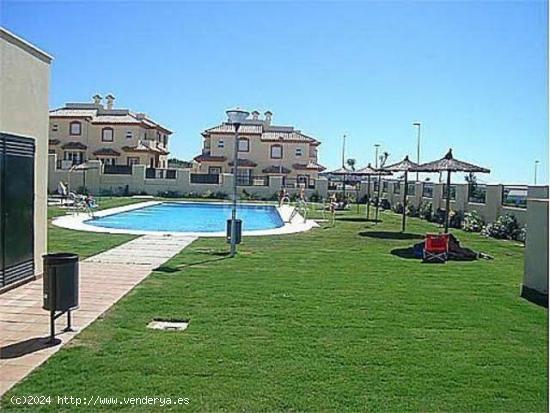  CAMPO DE GOLF 319.900 € - CADIZ 