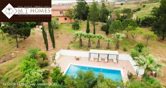 CASA INDEPENDIENTE DE ESTILO RUSTICO EN MIJAS - MALAGA