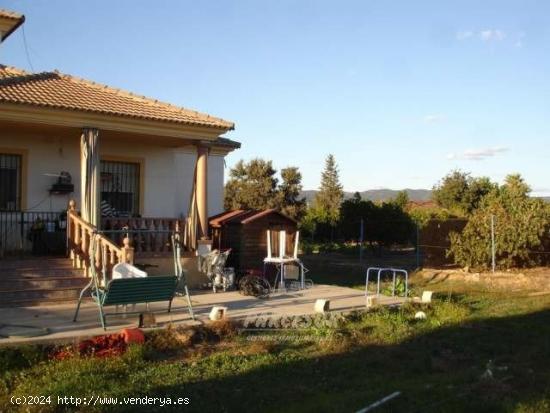 PACELA CON CASA CERCA DE ENCINAREJO, (PISCINA Y COCINA CAMPERA EN CONSTRUCCION) - CORDOBA