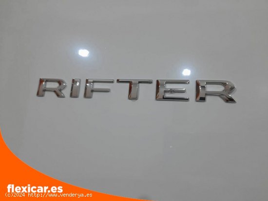 Peugeot Rifter BUSSINES BLUEHDI 100 - Tarragona