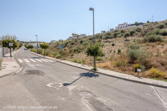 Parcela en venta en Altos de la Zubia - GRANADA