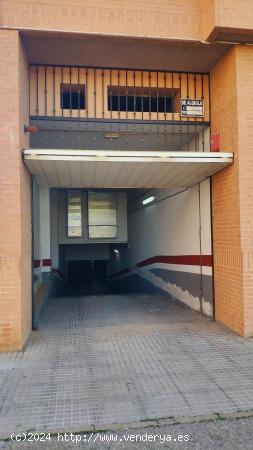 PLAZA DE GARAJE Y TRASTERO EN VENTA Y ALQUILER EN CARLET - VALENCIA