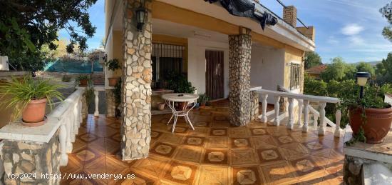  Se vende chalet en Montroy, Valencia - VALENCIA 