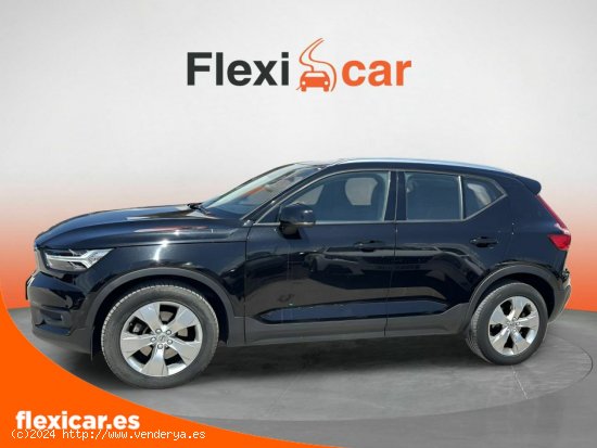 Volvo XC40 2.0 B4 G Momentum Auto - Colmenar Viejo