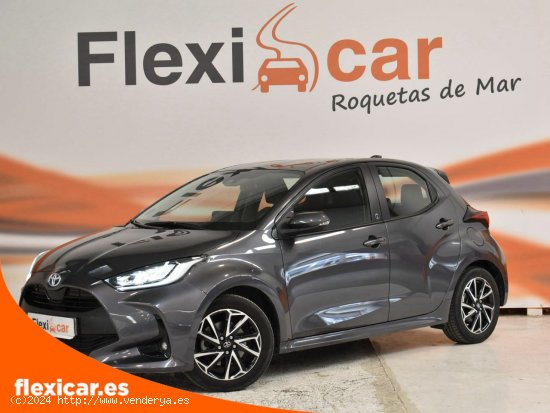 Toyota Yaris 1.5 120H Active Tech - Roquetas de Mar