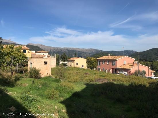 SOLAR UBANO CON BONITAS VISTAS EN CAMPANET - BALEARES