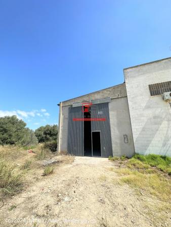 Nave industrial en el polígono de Cullera - VALENCIA