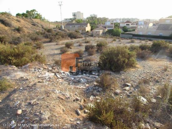 Fantástica parcela urbana en el Hornillo, Águilas - MURCIA