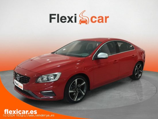 Volvo S60 2.0 D3 R-Design Momentum Auto - Badajoz