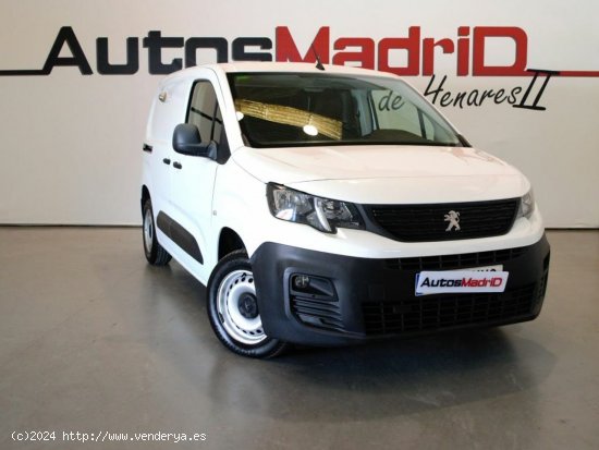  Peugeot Partner Pro Standard 600kg BlueHDi 73kW - Alcalá de Henares 