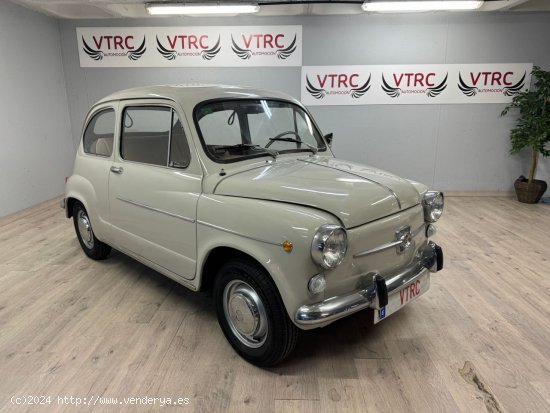 Seat 600 E - Madrid