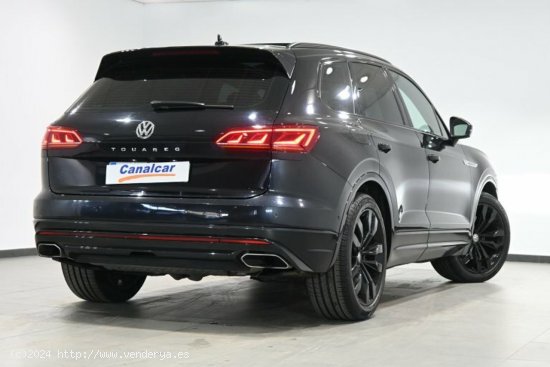 Volkswagen Touareg R-Line 3.0 TSI 250kW (340CV) Tip 4Motion - Las Rozas de Madrid