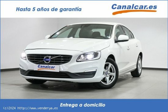 Volvo S60 2.0 D2 Momentum Auto - Las Rozas de Madrid