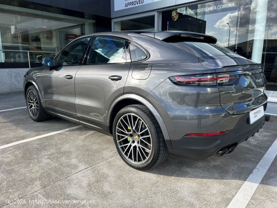 Porsche Cayenne Coupé E-HYB - Perillo