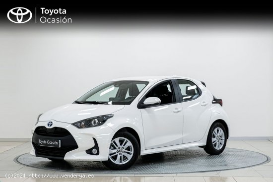  Toyota Yaris 120H BUSINESS PLUS - A Coruña 