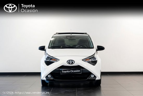 Toyota Aygo 70 X-SHIFT X-WAVE - A Coruña