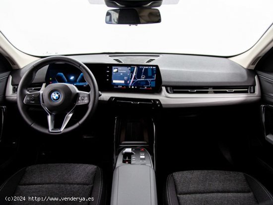 BMW ix2 edrive20 150 kw (204 cv) - Alicante