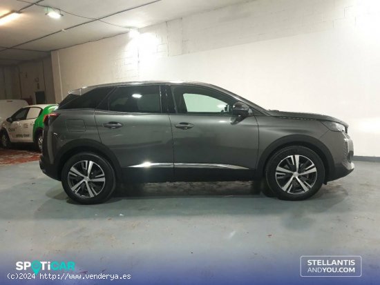 Peugeot 3008  1.5 BlueHDi 96kW S&S  EAT8 Allure Pack - Barcelona