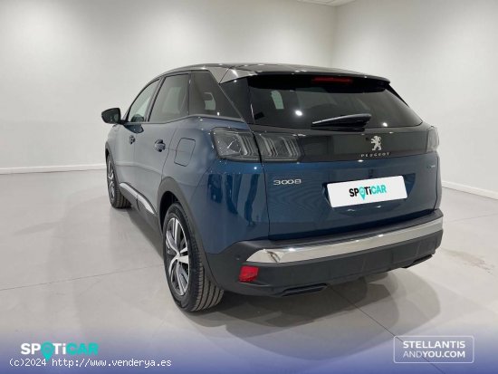 Peugeot 3008  180 e-EAT8 Allure Pack - Almería