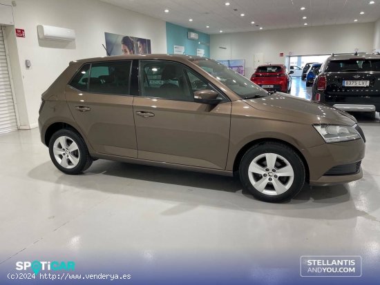 Skoda Fabia  1.0 MPI 55KW (75cv) Like - Almería