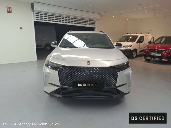 DS Automobiles DS 7 Crossback  E-TENSE 225 PERFORMANCE LINE - València