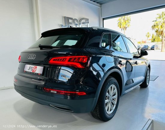 Audi Q5  2.0 TDI 136cv - Benalup