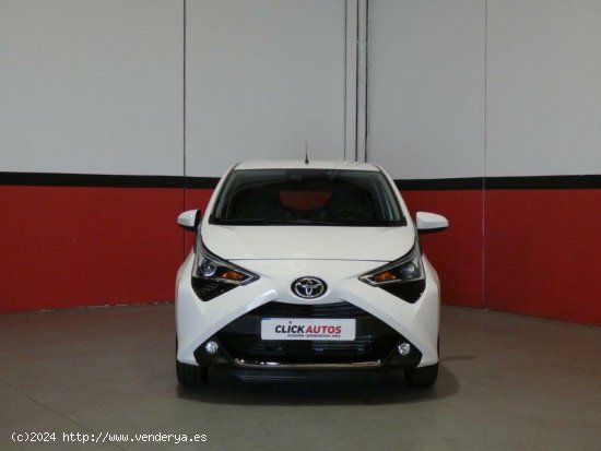 Toyota Aygo 1.0 70CV X-play - Sant Jordi de Ses Salines