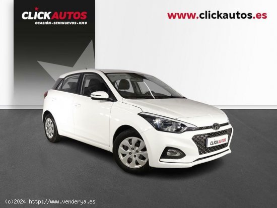 Hyundai i20 1.2 MPI 85CV Essence - Málaga