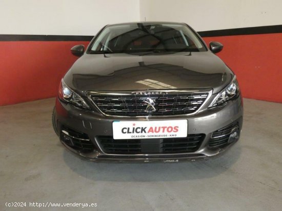 Peugeot 308 1.2 Puretech 130CV Allure  Pack EAT8 - Málaga